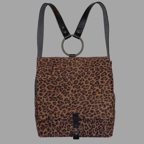 leopard-print-backpack